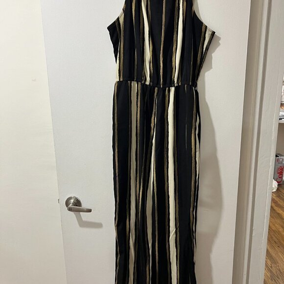 ✨ Bishop + Young Striped Jumpsuit - M - Effortless Chic in Black, Gold & Tan ✨ - Picture 3 of 6